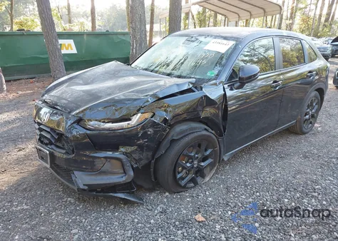 2025 Honda Hr-V 2Wd Sport z USA, uszkodzony, nr VIN 3CZRZ1H57SM715757